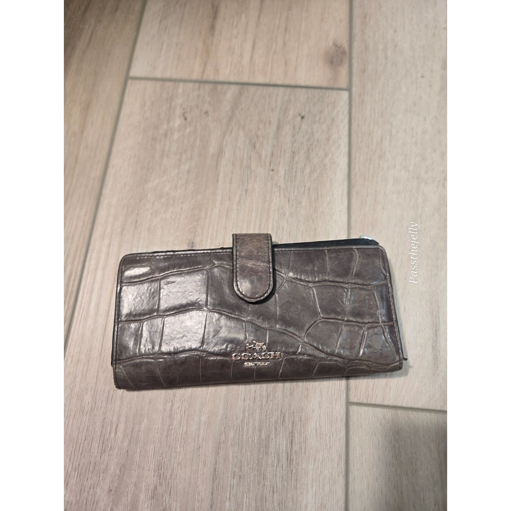 COACHβ Long Wallet Leather Crocodile Embossed Brown
